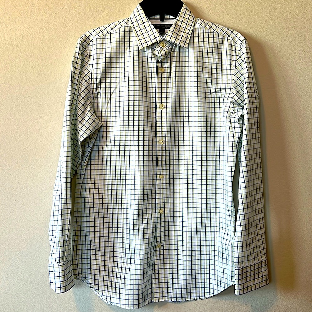 Banana Republic Mens Non-Iron Slim Fit Dress Shirt. Size small. Like new cond.